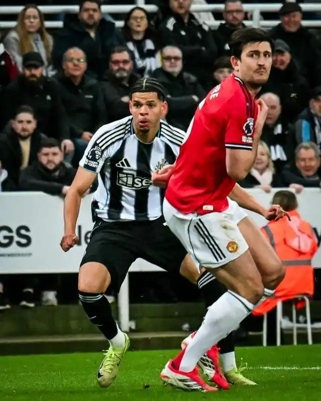 云开体育-曼联1-2纽卡，赛后评分：胖虎7.5分，B费7.4分，拉门斯7.4分